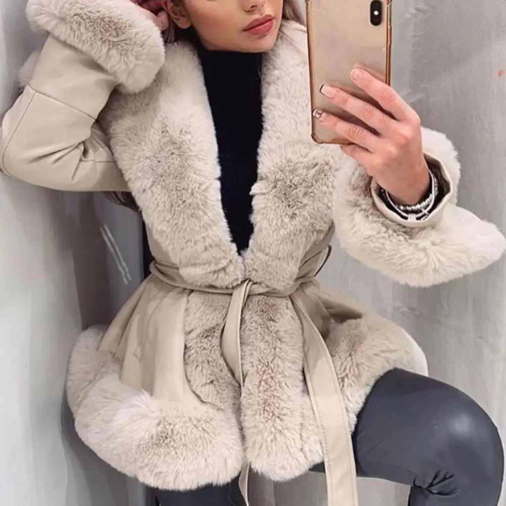 Chic Women Leather/Fur Coat